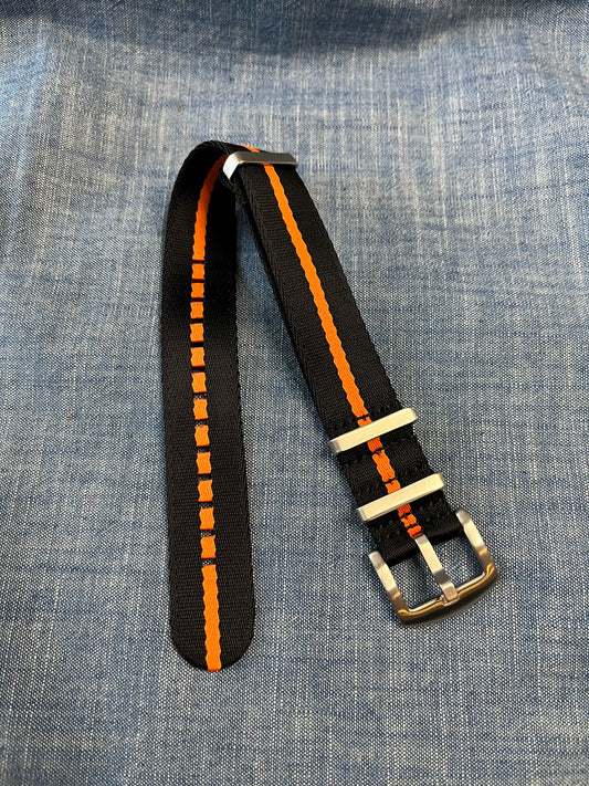 GREAT-O Seatbelt Strap - Black / Orange