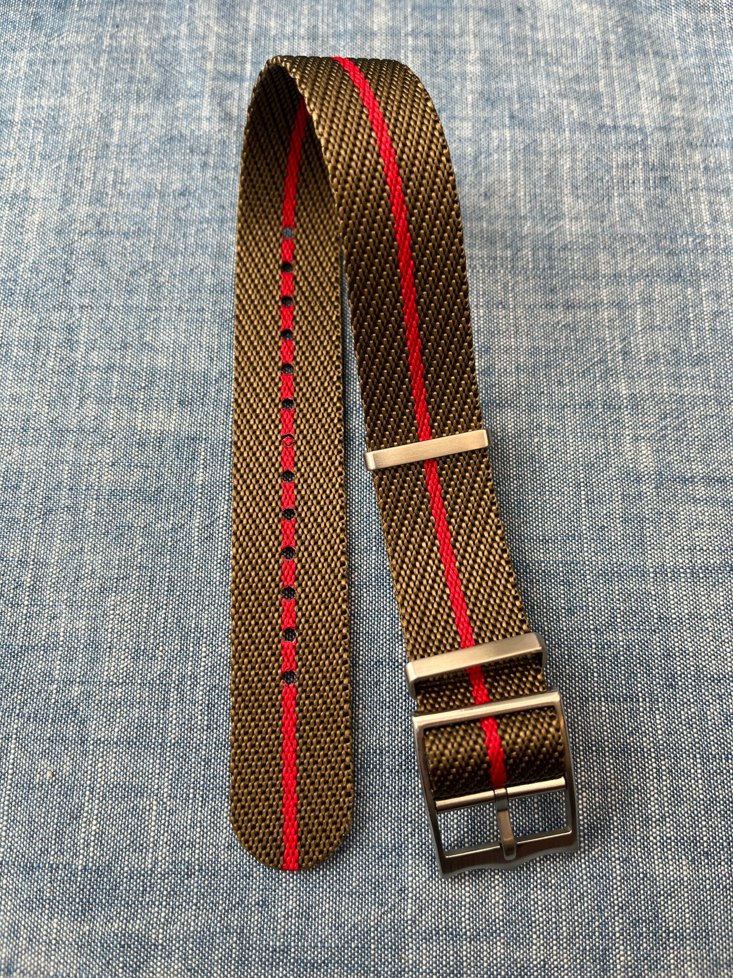 Rose Strap - Olive / Red