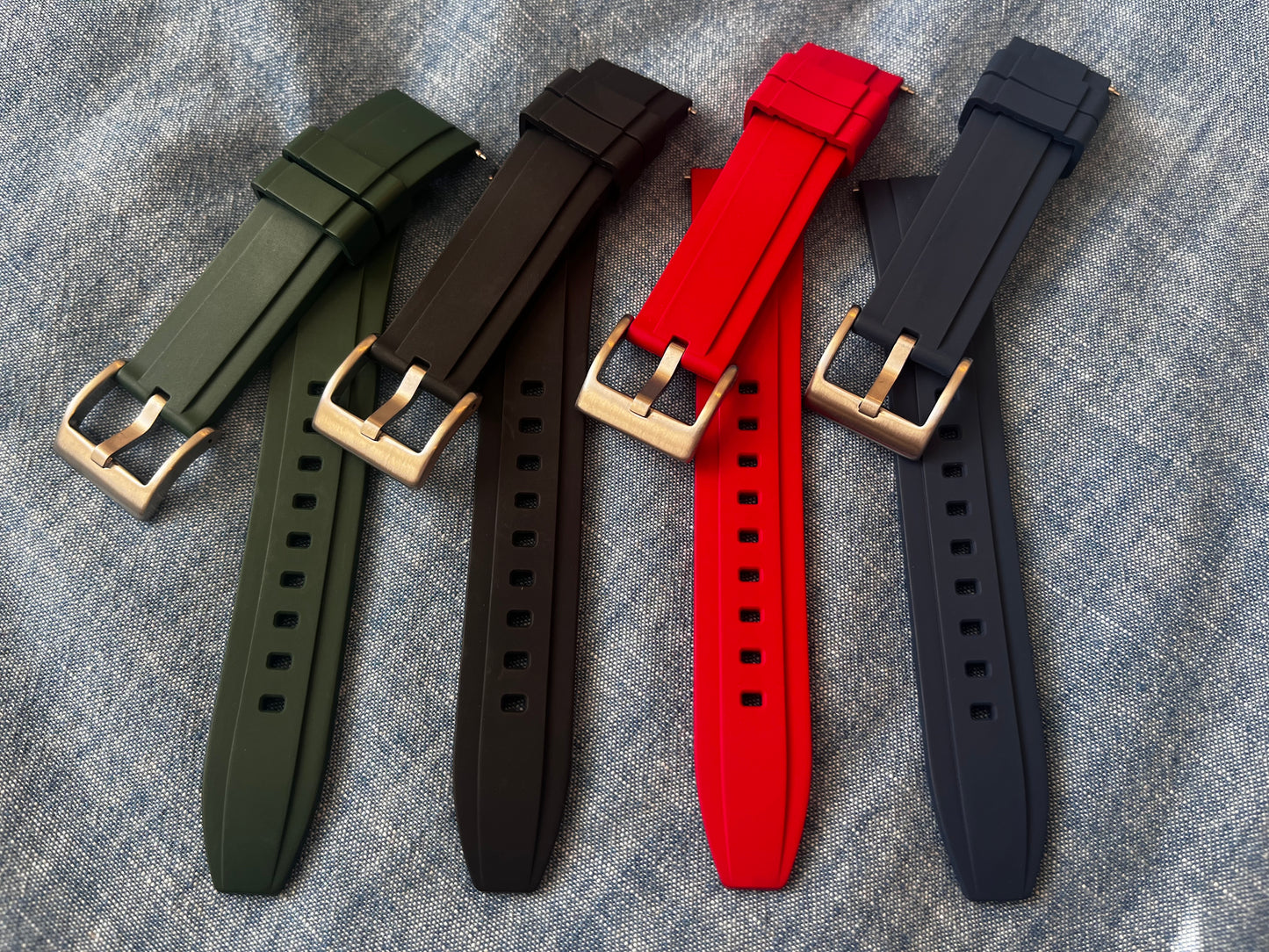 Racer Vulcanized Rubber Strap - Black