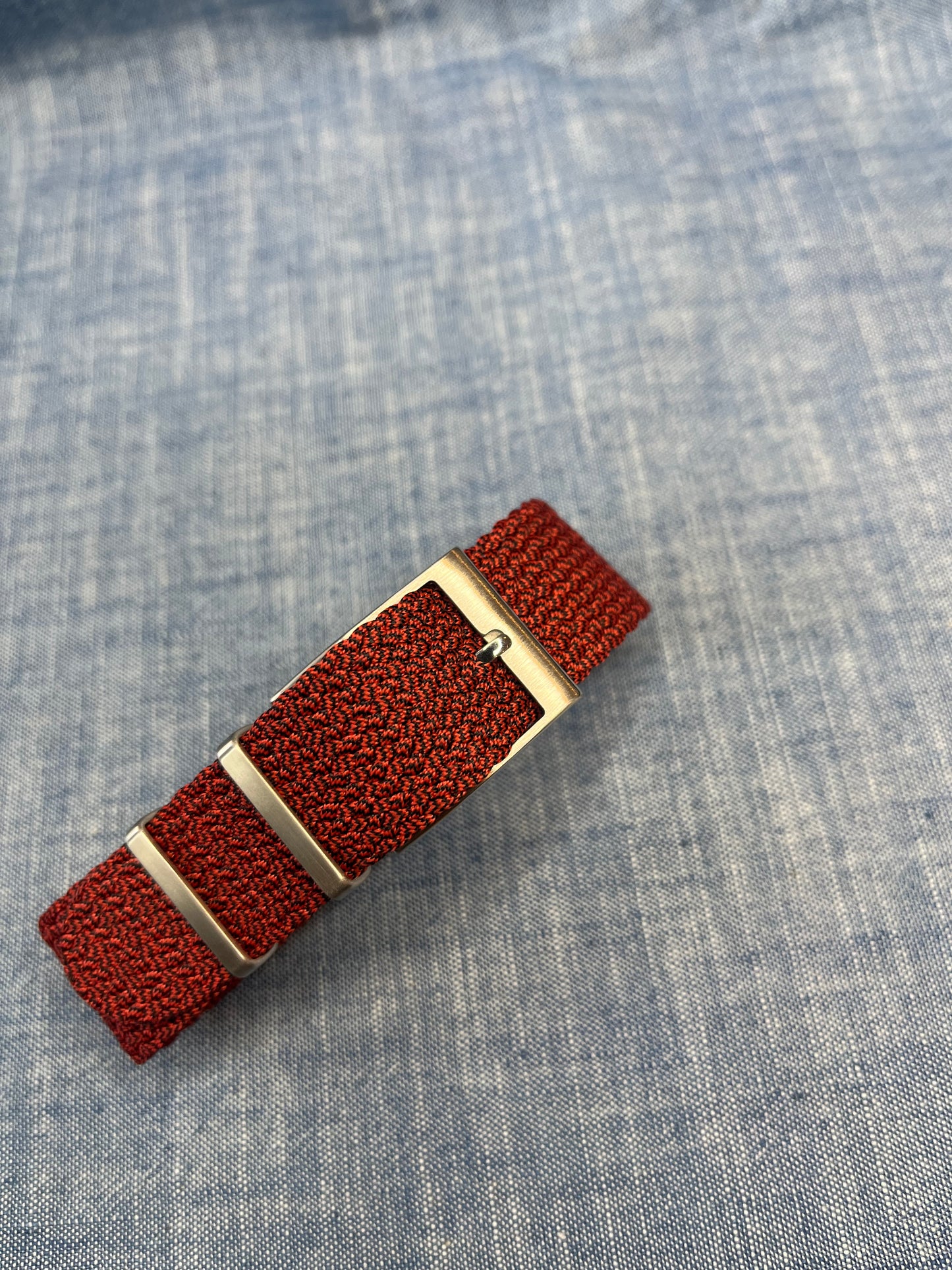 Pearl Strap - Cloudy Red