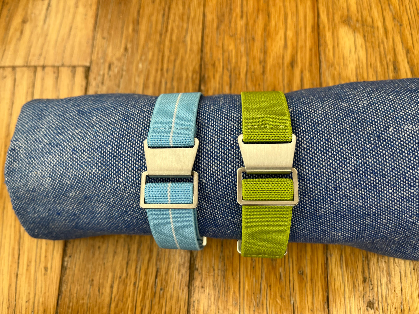 Froggy Strap - Baby Blue / White