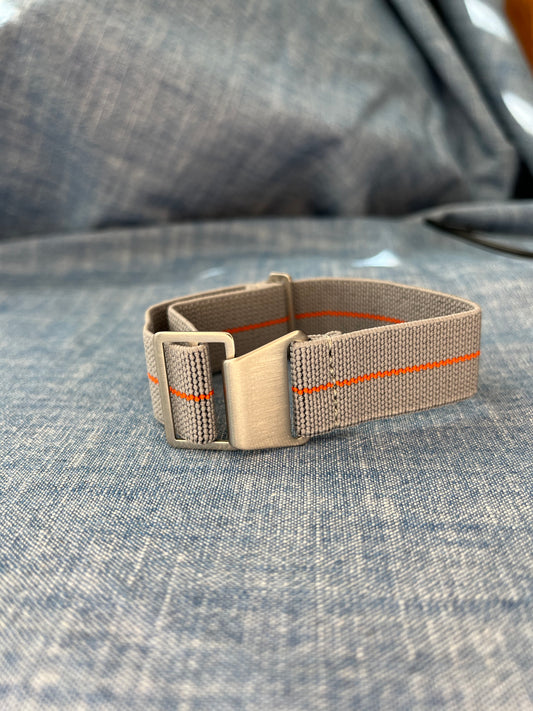 Froggy Strap - Grey / Orange