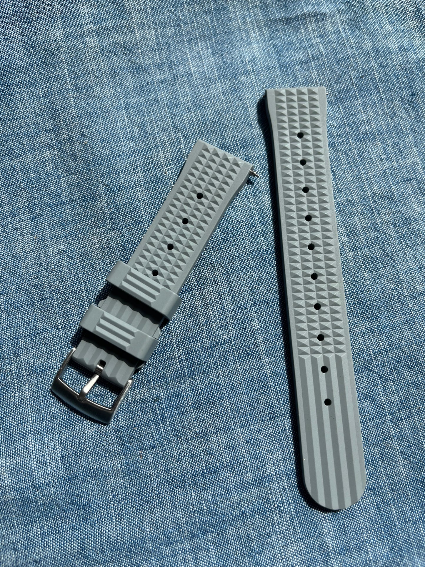 Waffle House FKM Strap - Grey